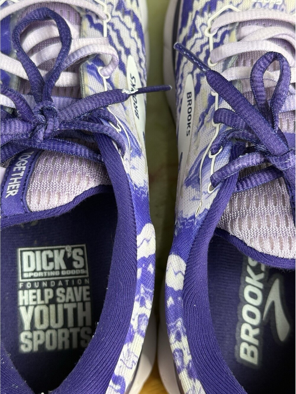 Limited Edition Brooks  Ghost 13 Together Women’s Purple/White Low Top 120338 - Picture 7 of 7